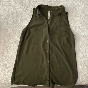 Hunter green dress shirt